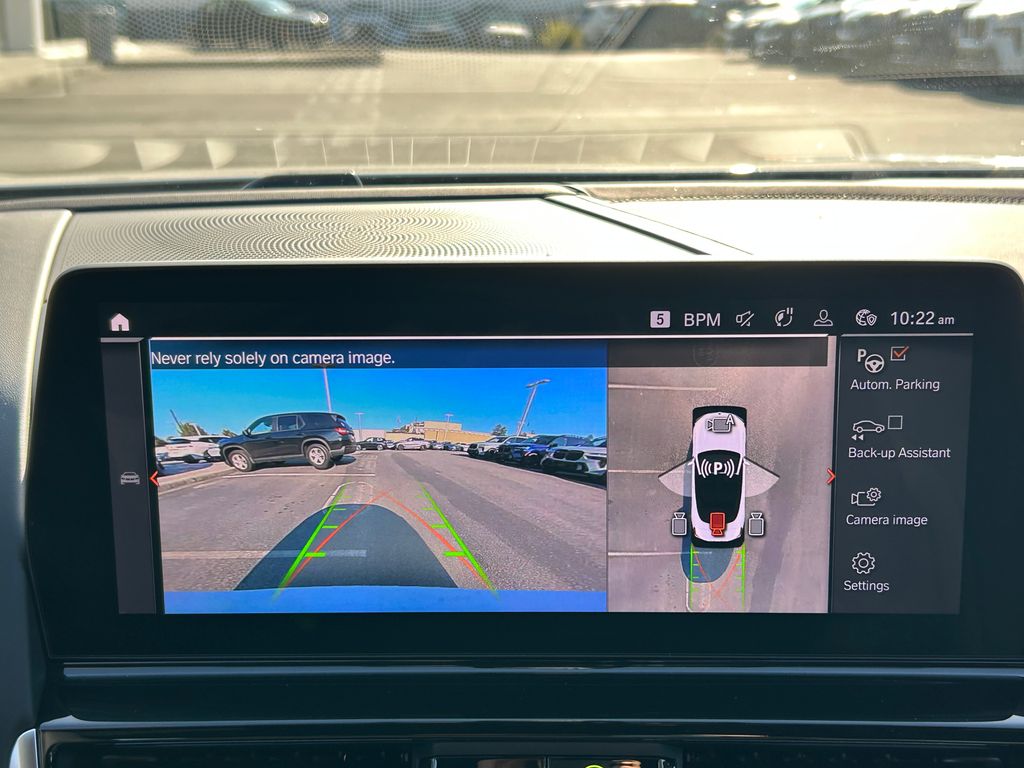 Thumbnail: 2026 BMW 8 Series - 22