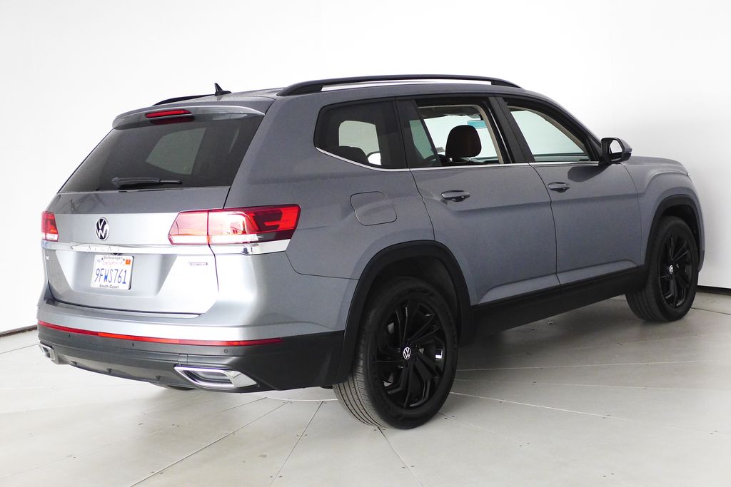 2023 Volkswagen Atlas SE 7