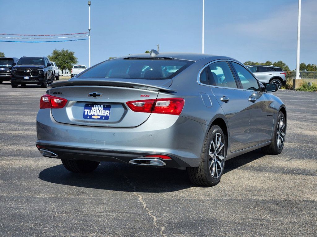 2025 Chevrolet Malibu RS 3