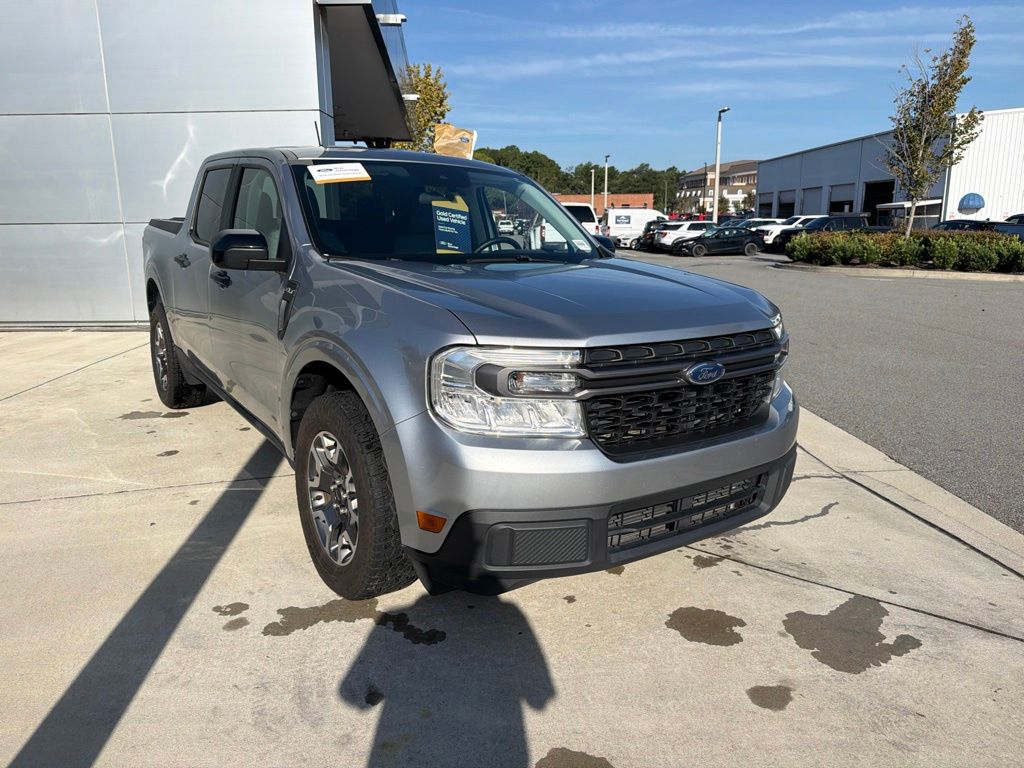 Iconic Silver Metallic 2024 Ford Maverick Pickup Truck All-Wheel Drive 8-Speed Automatic