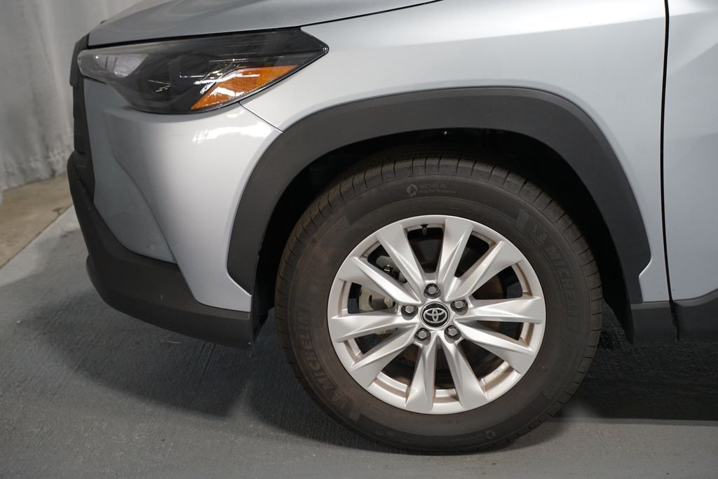Thumbnail: 2026 Toyota Corolla Cross - 5