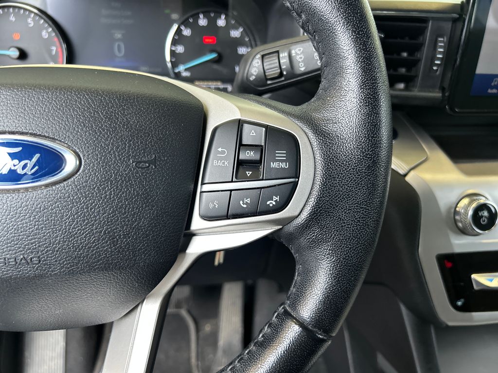 Used 2021 Blue Ford XLT image 22