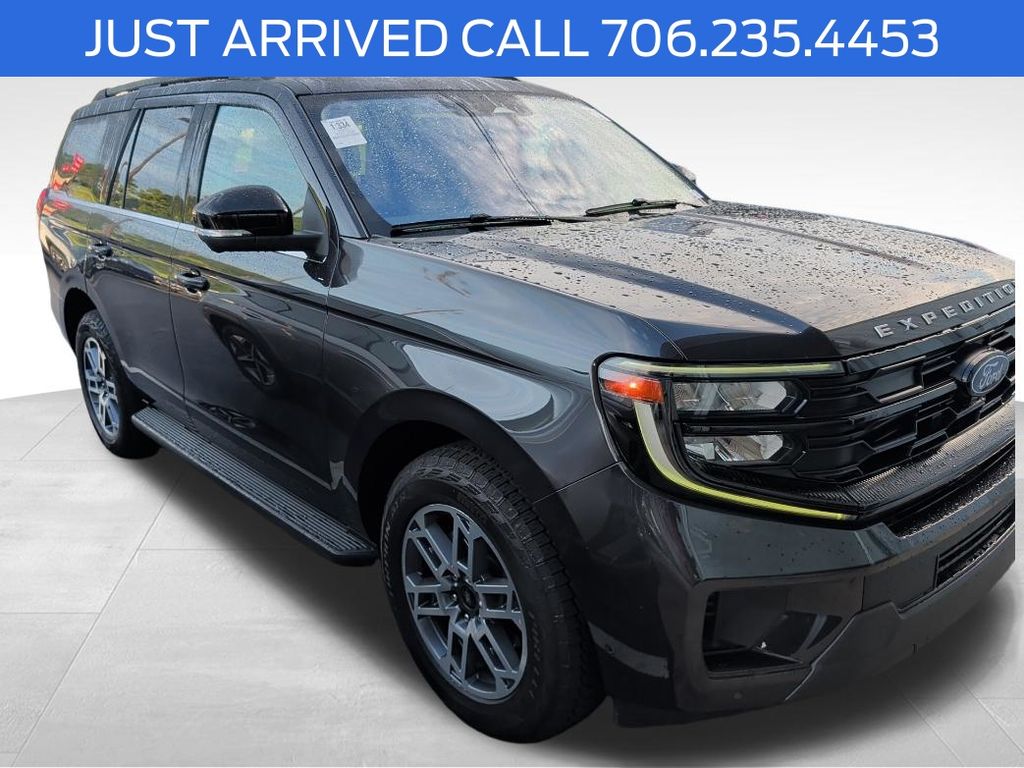 Dark Matter Gray Metallic 2025 Ford Expedition SUV / Crossover Four-Wheel Drive Automatic