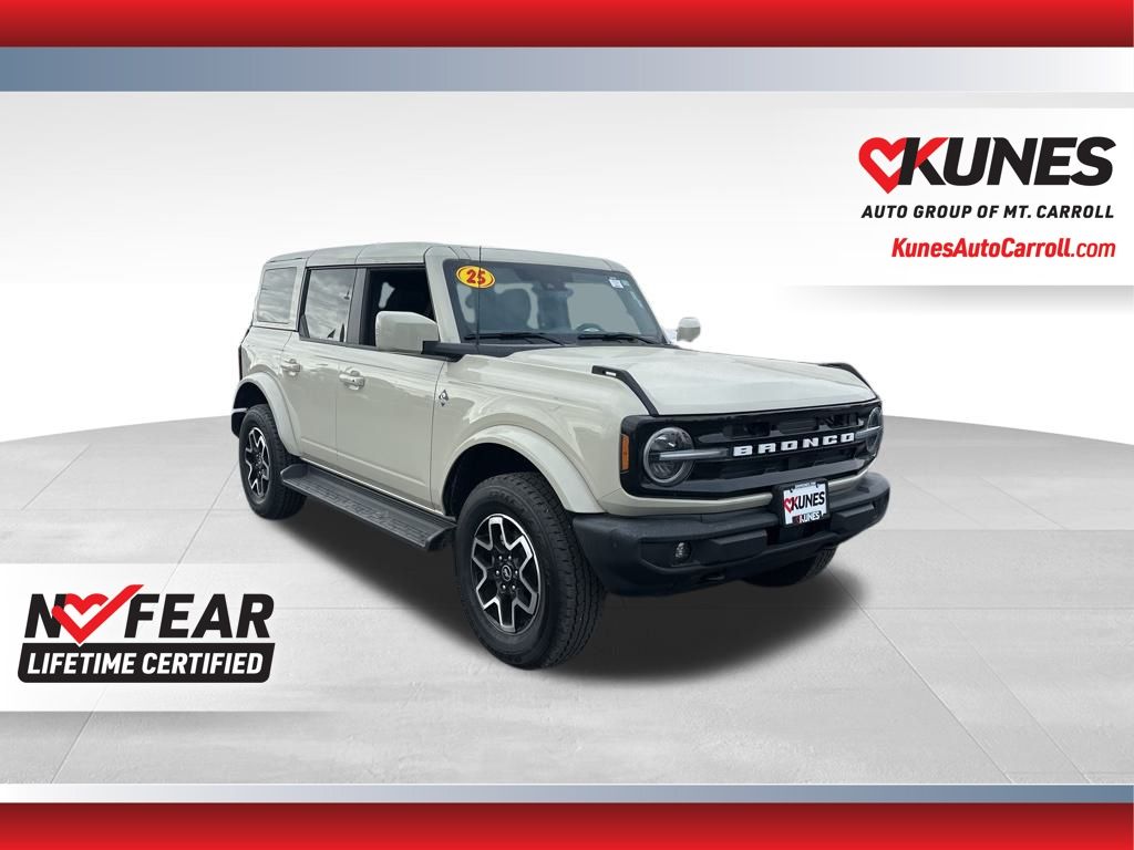 2025 Ford Bronco Outer Banks 4-Door 4WD