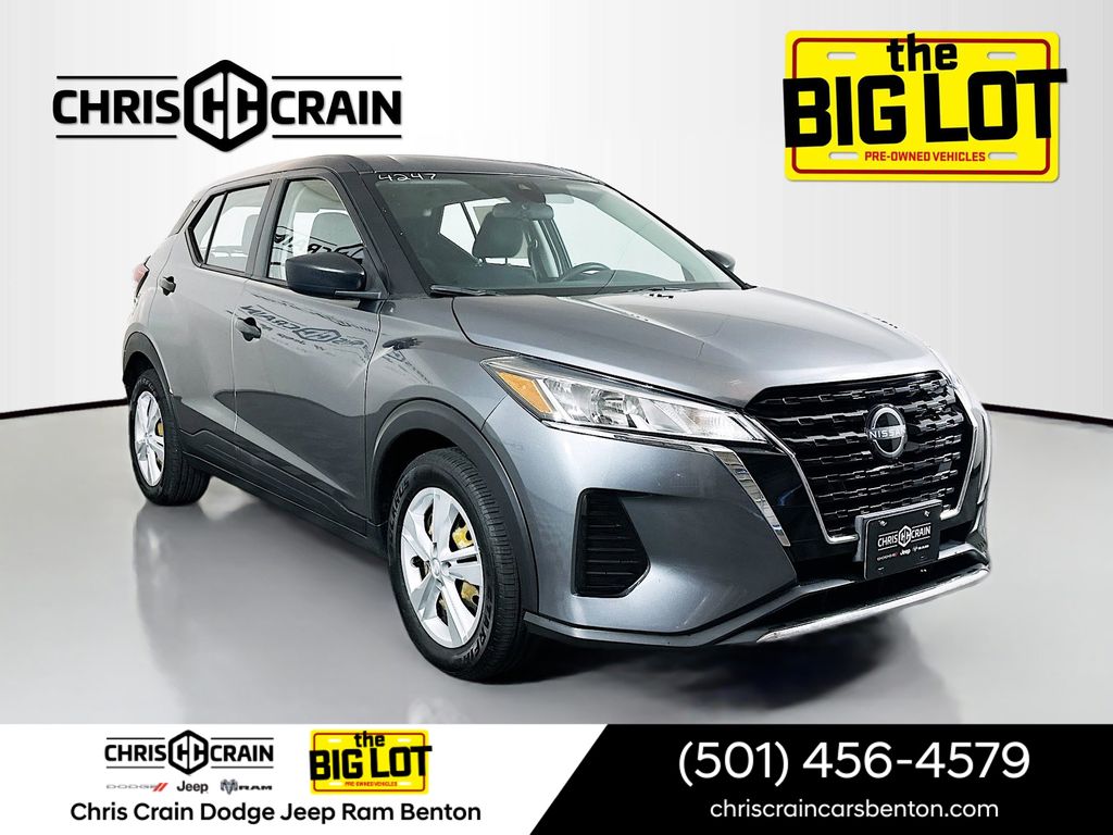 Gray (Gun Metallic) 2023 Nissan Kicks S FWD SUV / Crossover Front-Wheel Drive Continuously Variable Transmission
