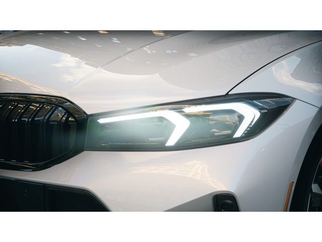 Thumbnail: 2025 BMW 3 Series - 6