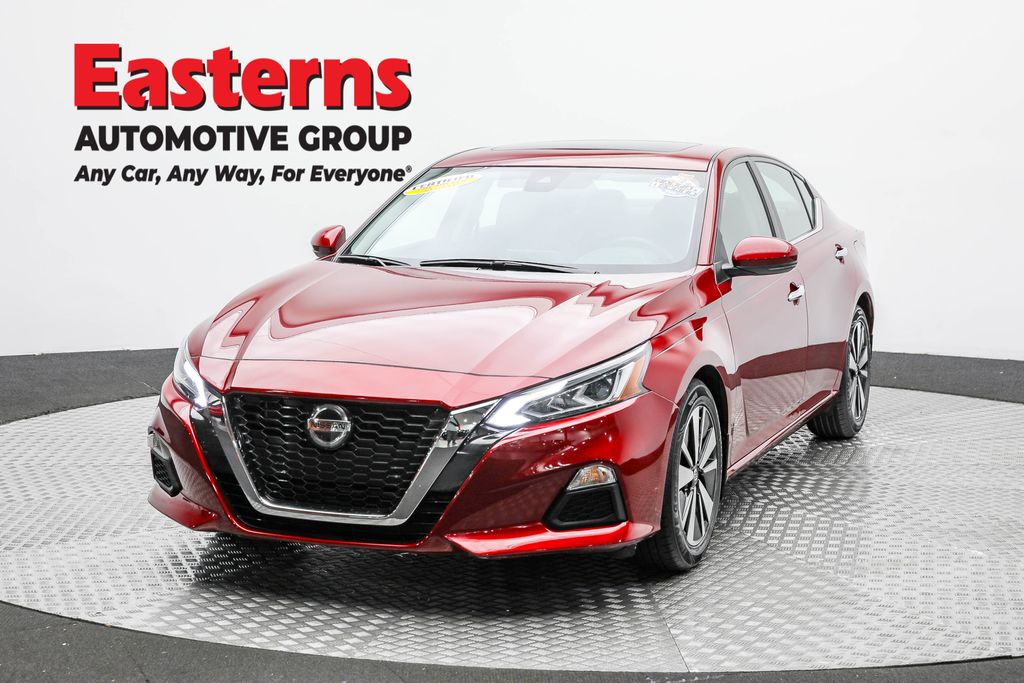 2021 Nissan Altima SV's photo