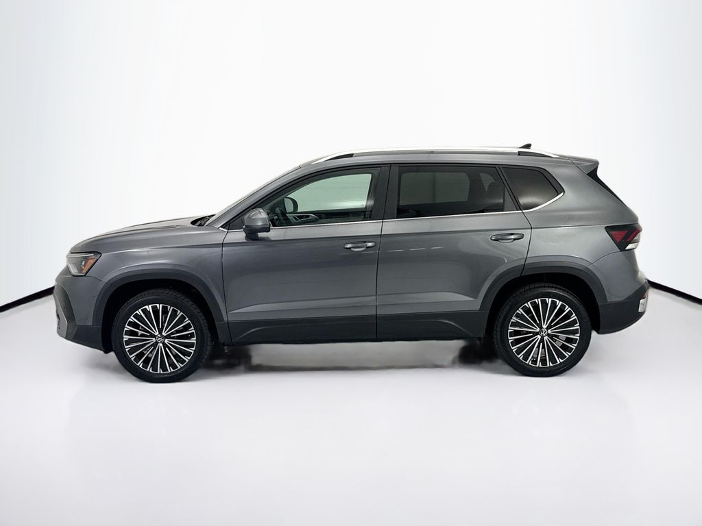 Thumbnail: 2026 Volkswagen Taos - 8