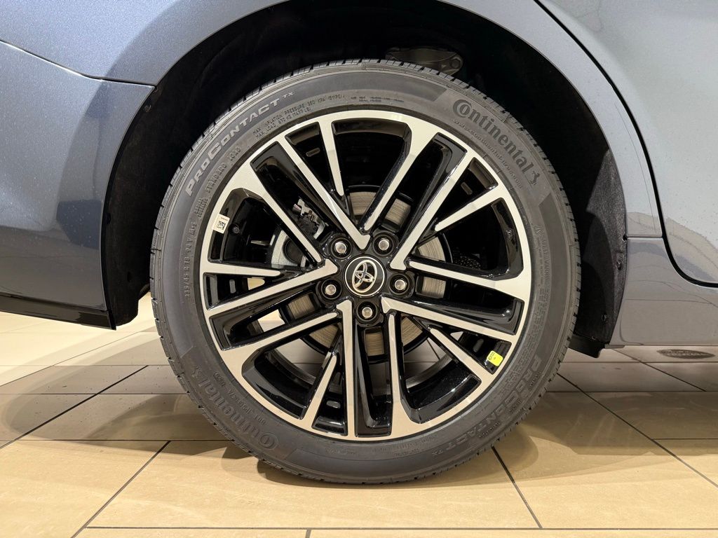 Thumbnail: 2026 Toyota Camry - 9