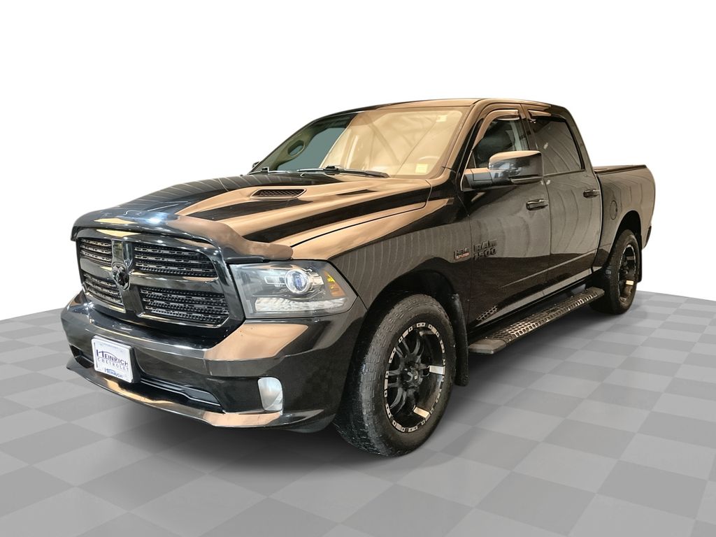 Brilliant Black Crystal Pearlcoat 2016 RAM 1500 Pickup Truck Four-Wheel Drive 8-Speed Automatic