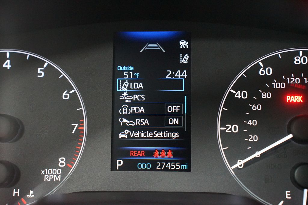 Thumbnail: 2025 Toyota Corolla - 16