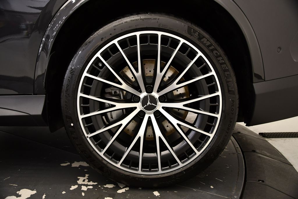 Thumbnail: 2025 Mercedes-Benz GLC - 15