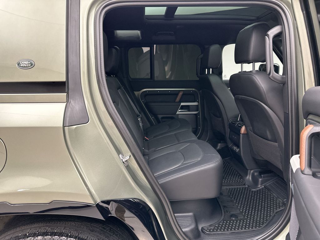 Thumbnail: 2024 Land Rover Defender - 19