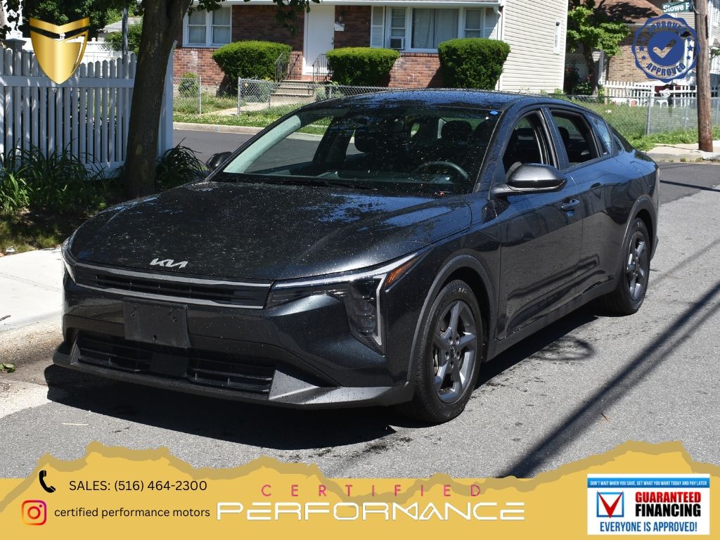 Interstellar Gray 2025 Kia K4 LXS FWD Sedan Front-Wheel Drive Continuously Variable Transmission