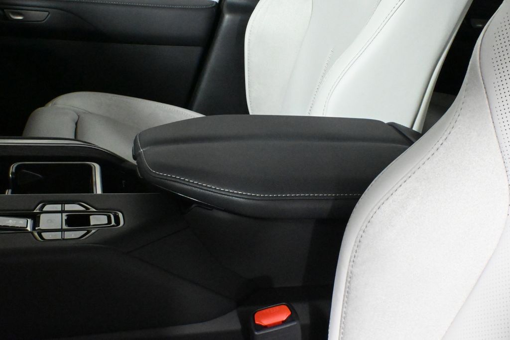 2025 Lexus TX 350 26