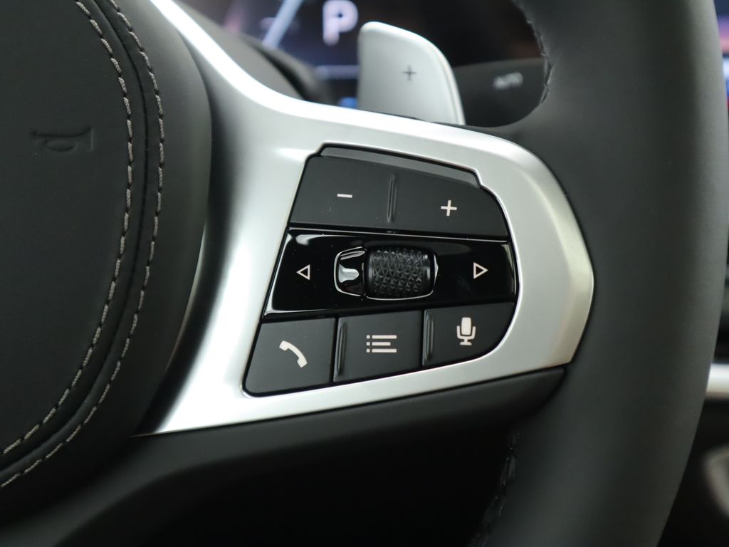 Thumbnail: 2026 BMW X6 - 12