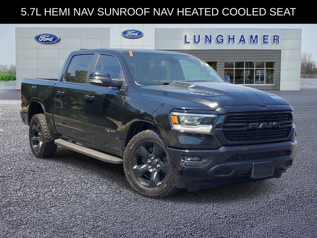 Diamond Black Crystal Pearlcoat 2019 RAM 1500 Pickup Truck Four-Wheel Drive 8-Speed Automatic