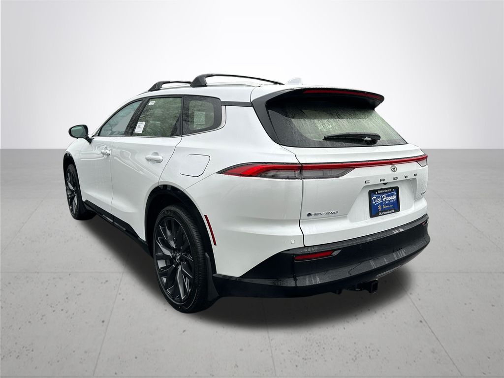 2025 Toyota Crown Signia Limited