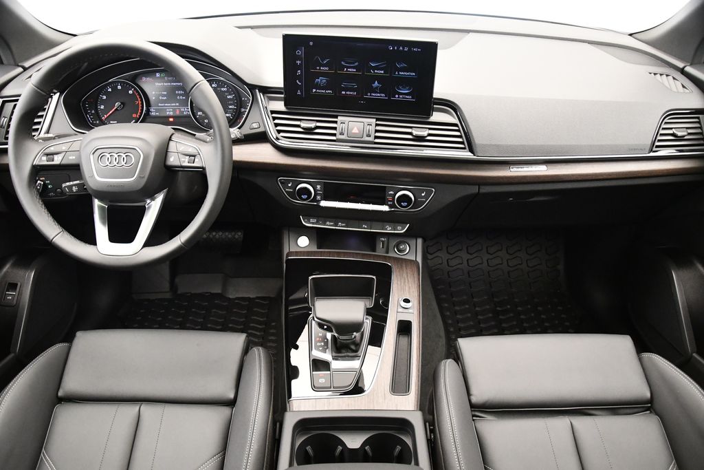 Thumbnail: 2025 Audi Q5 - 20