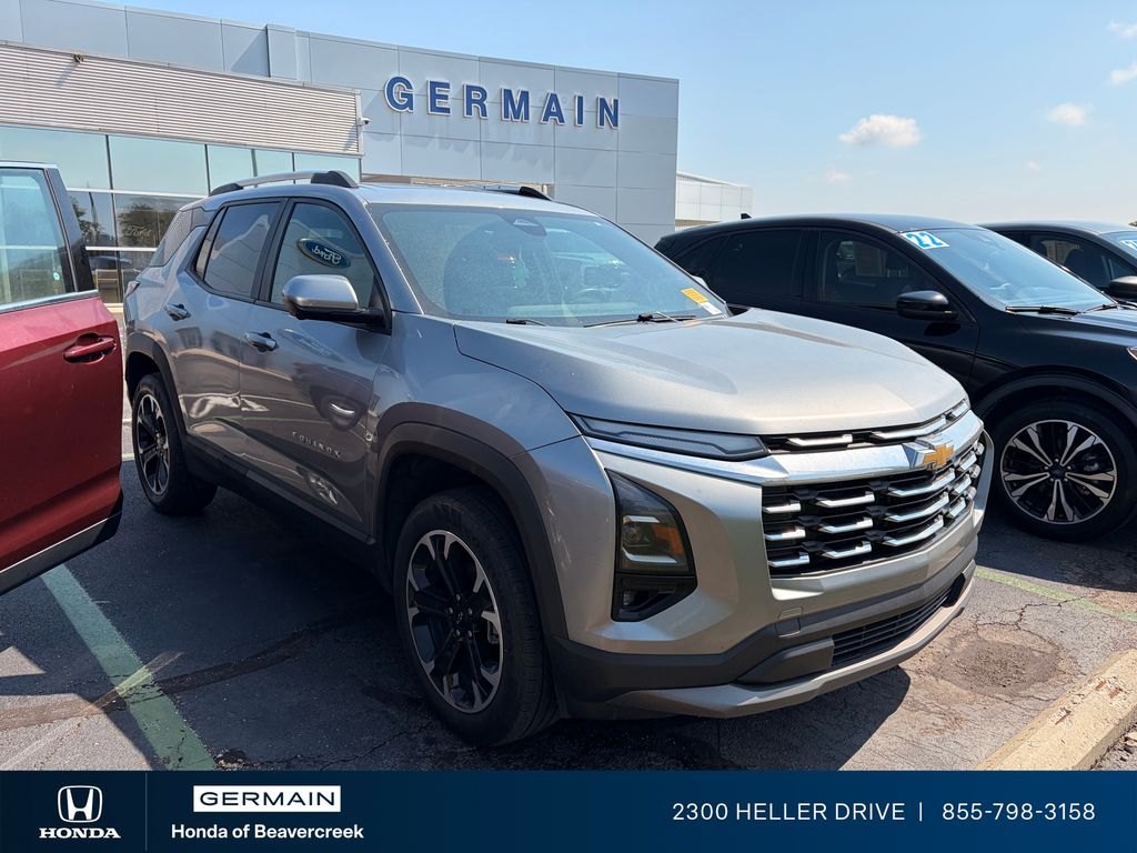 Used 2025 Gray Chevrolet LT image 4