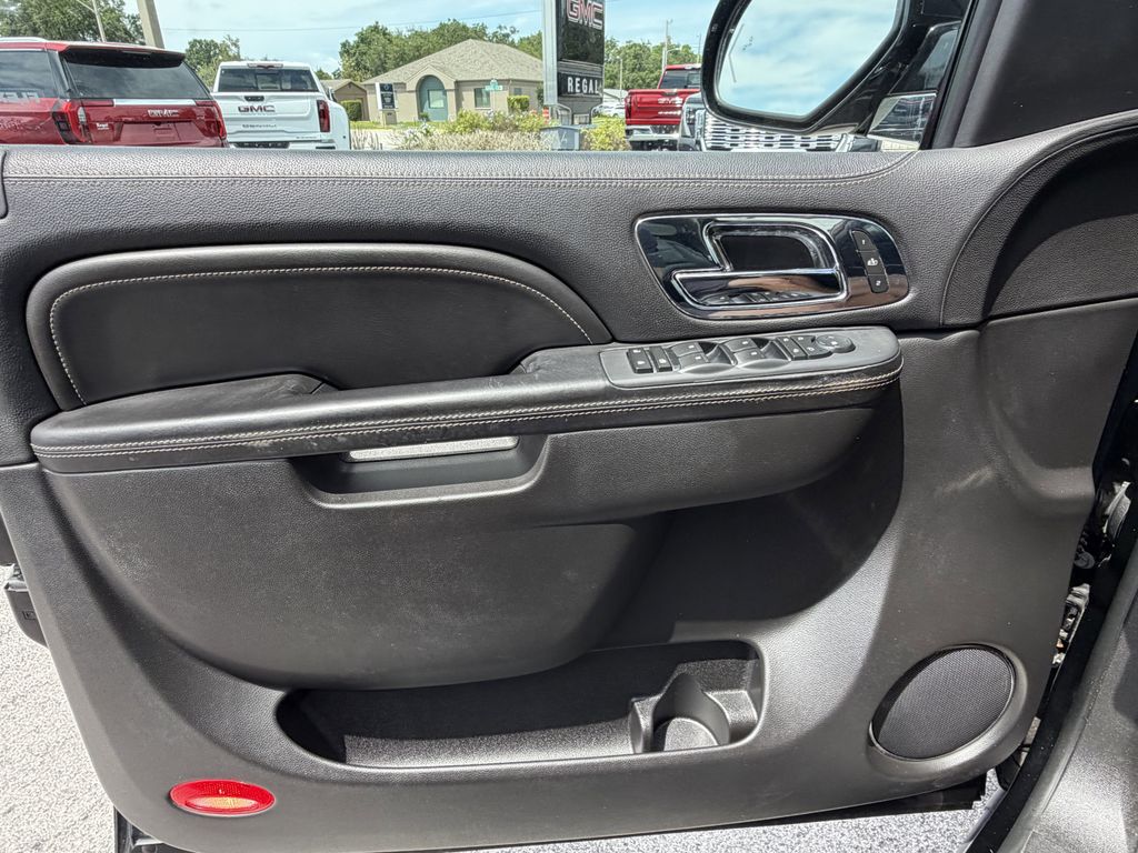 used 2013 Cadillac Escalade ESV car, priced at $23,991