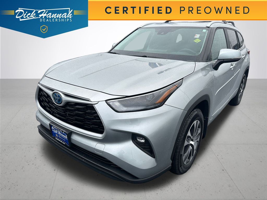 2023 Toyota Highlander Hybrid XLE