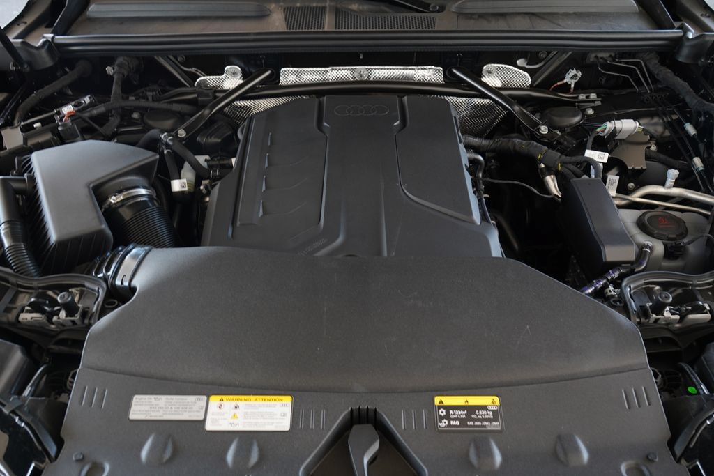 Thumbnail: 2026 Audi Q5 - 13