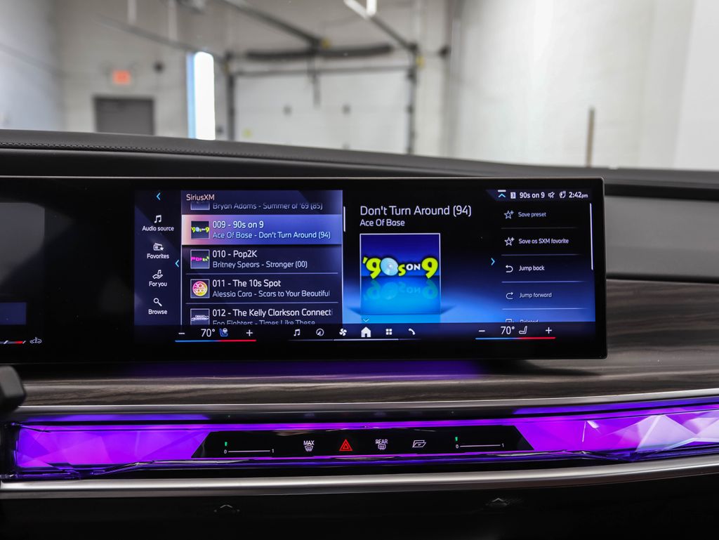 Thumbnail: 2024 BMW 7 Series - 15