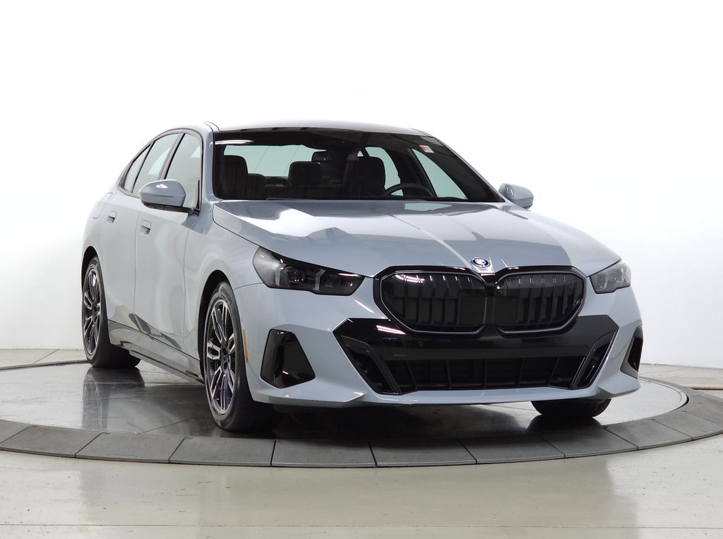 Brooklyn Gray Metallic 2026 BMW 5 Series Sedan All-Wheel Drive 8-Speed Automatic