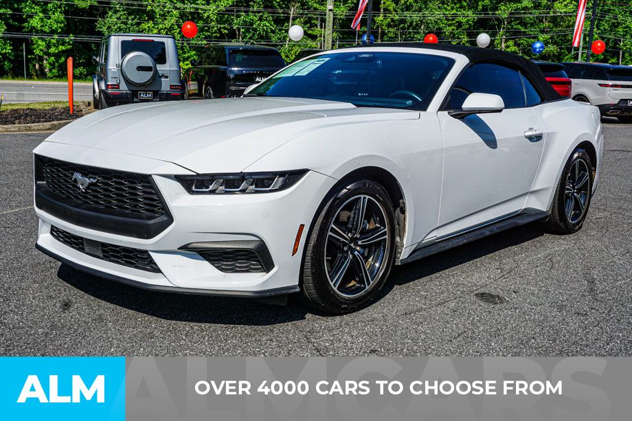 Used 2025 White Ford EcoBoost Premium image 3