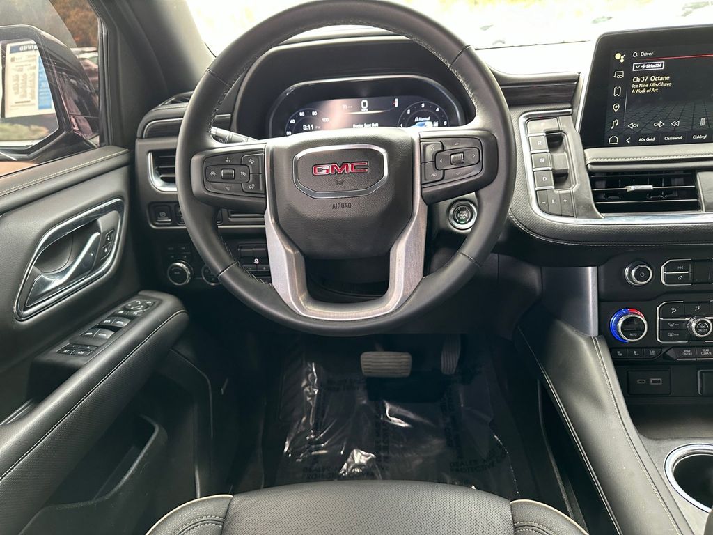 2023 GMC Yukon XL SLT 9