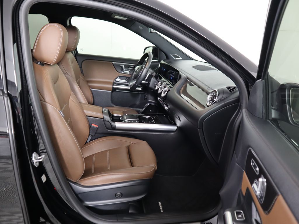 Thumbnail: 2022 Mercedes-Benz GLA - 20