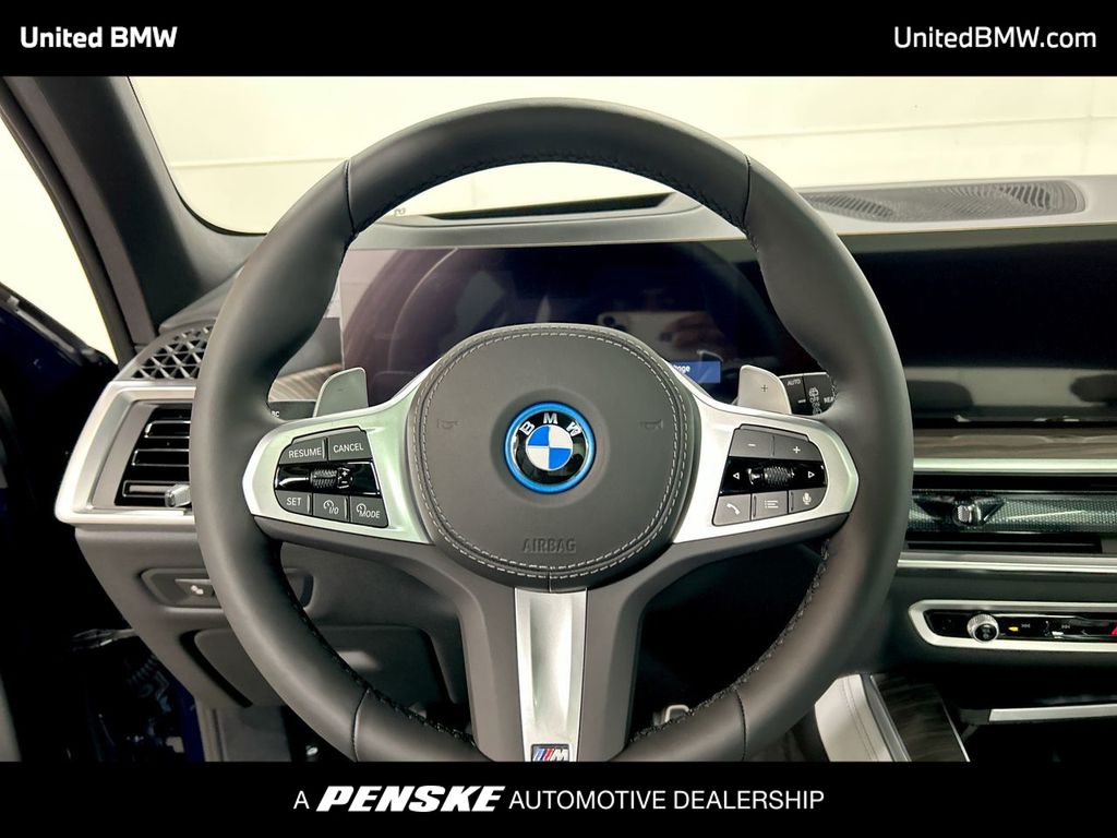 2026 BMW X5 xDrive50e 14