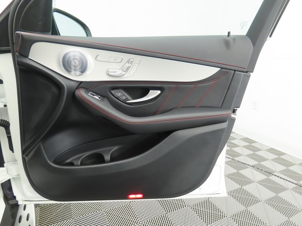 Thumbnail: 2020 Mercedes-Benz GLC - 26