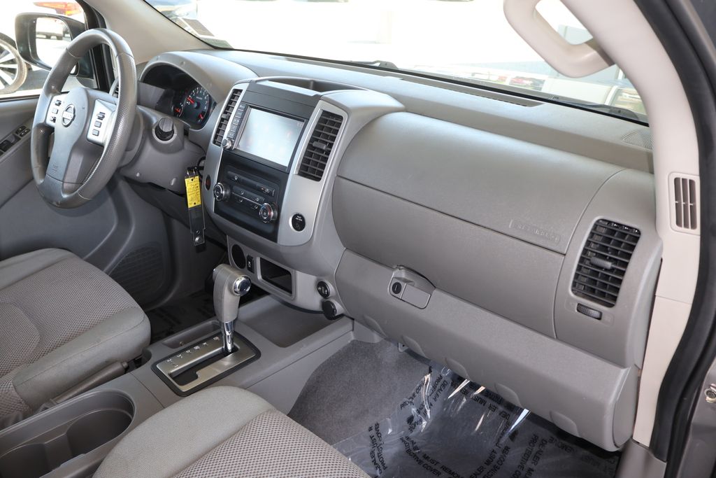 2019 Nissan Frontier SV 21