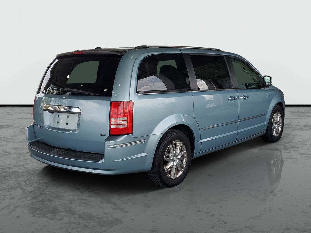 Used 2008 Chrysler Town & Country Limited with VIN 2A8HR64X48R744956 for sale in Tamarac, FL