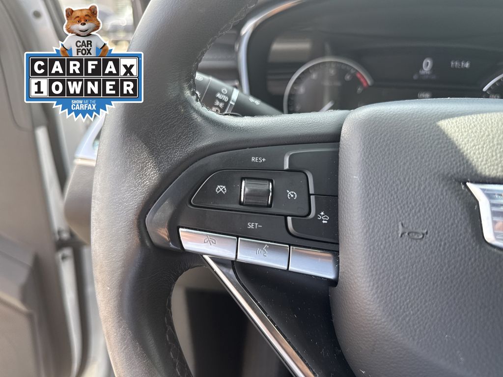 2024 Cadillac XT6 Luxury White at River Oaks CDJR