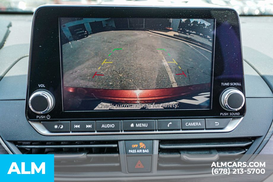 Used 2024 Red Nissan 2.5 SV image 34