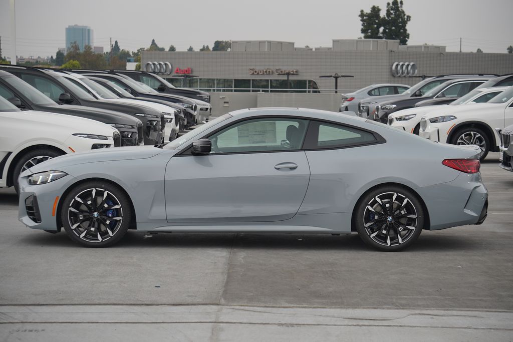 2025 BMW 4 Series M440i 4