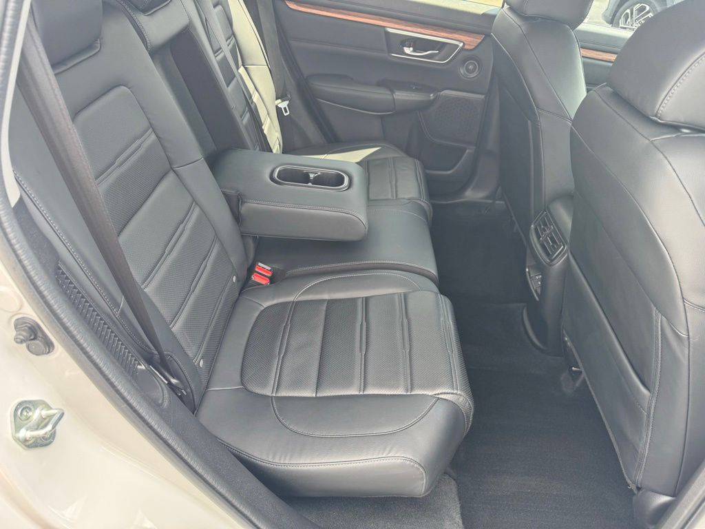 Used 2022 White Honda EX-L image 27