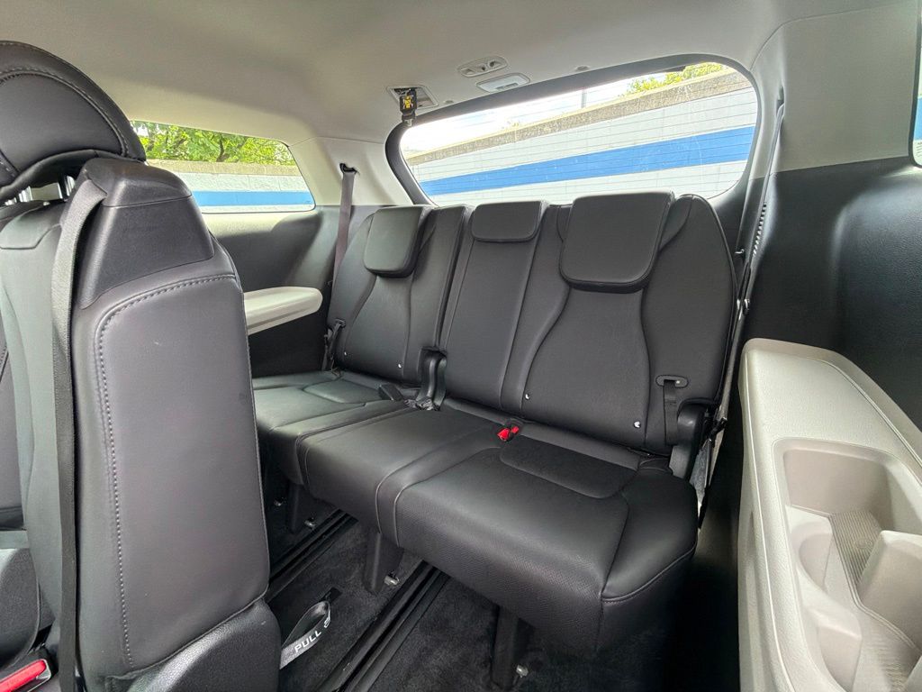 Thumbnail: 2024 Kia Carnival - 20