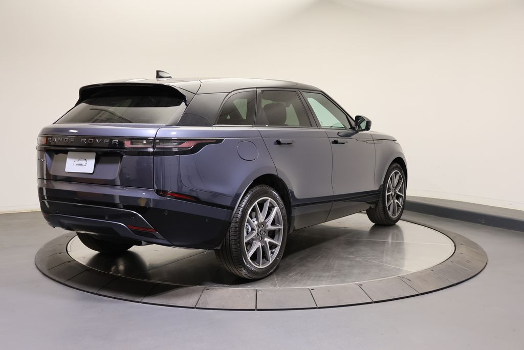 Thumbnail: 2026 Land Rover Range Rover Velar - 7