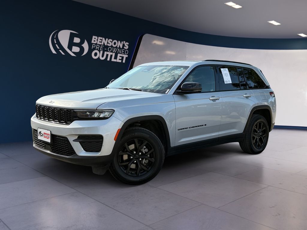 2025 Jeep Grand Cherokee Altitude