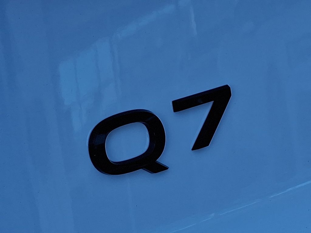 Thumbnail: 2026 Audi Q7 - 22
