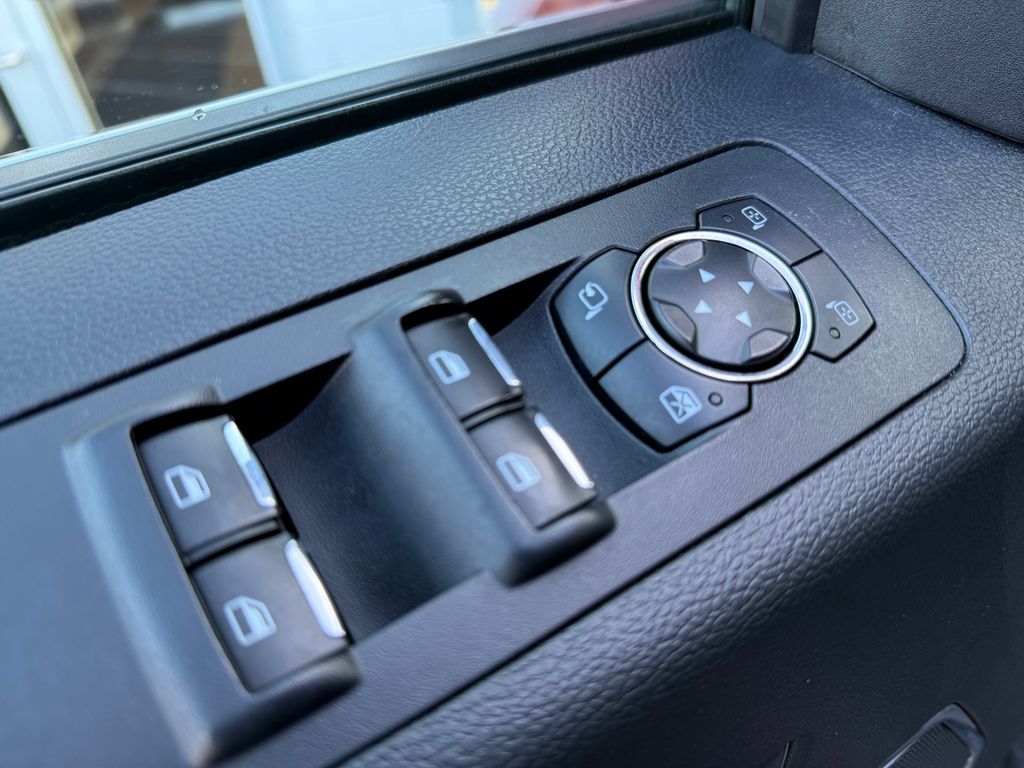 Used 2015 Red Ford Platinum image 37