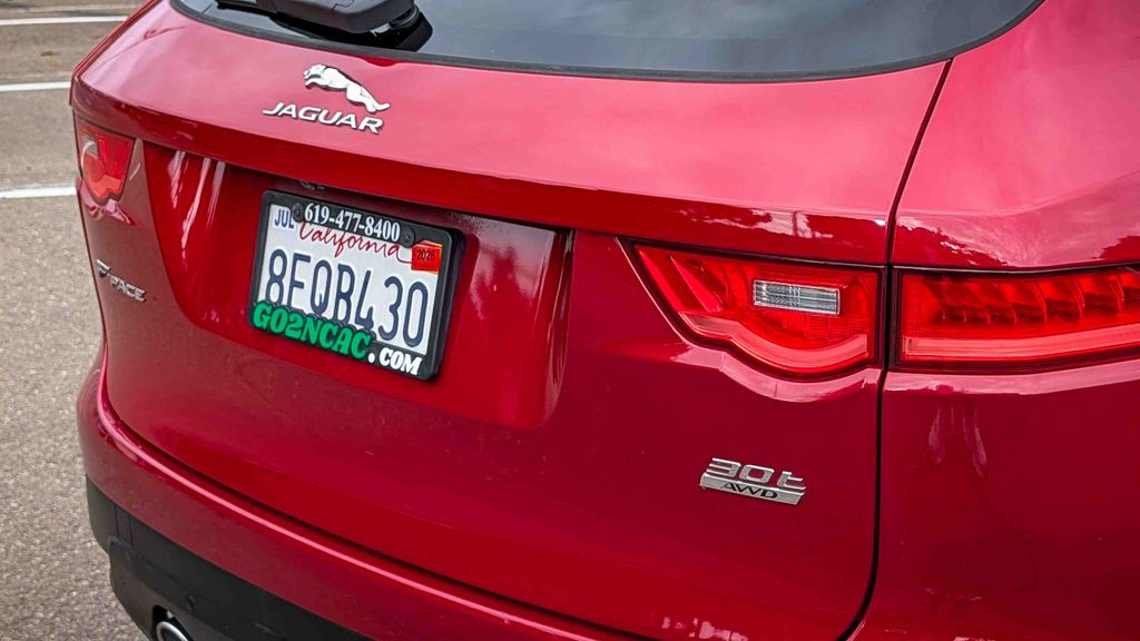 Used 2018 Jaguar F-PACE 30t Prestige 4D Sport Utility