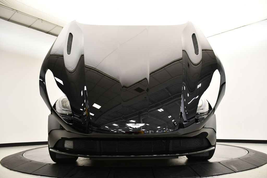 Thumbnail: 2020 Aston Martin DB11 - 13
