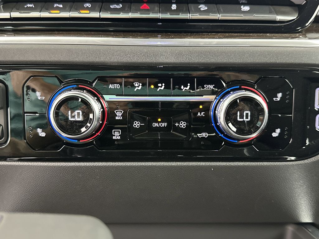 new 2025 GMC Sierra 1500 car, priced at $56,284