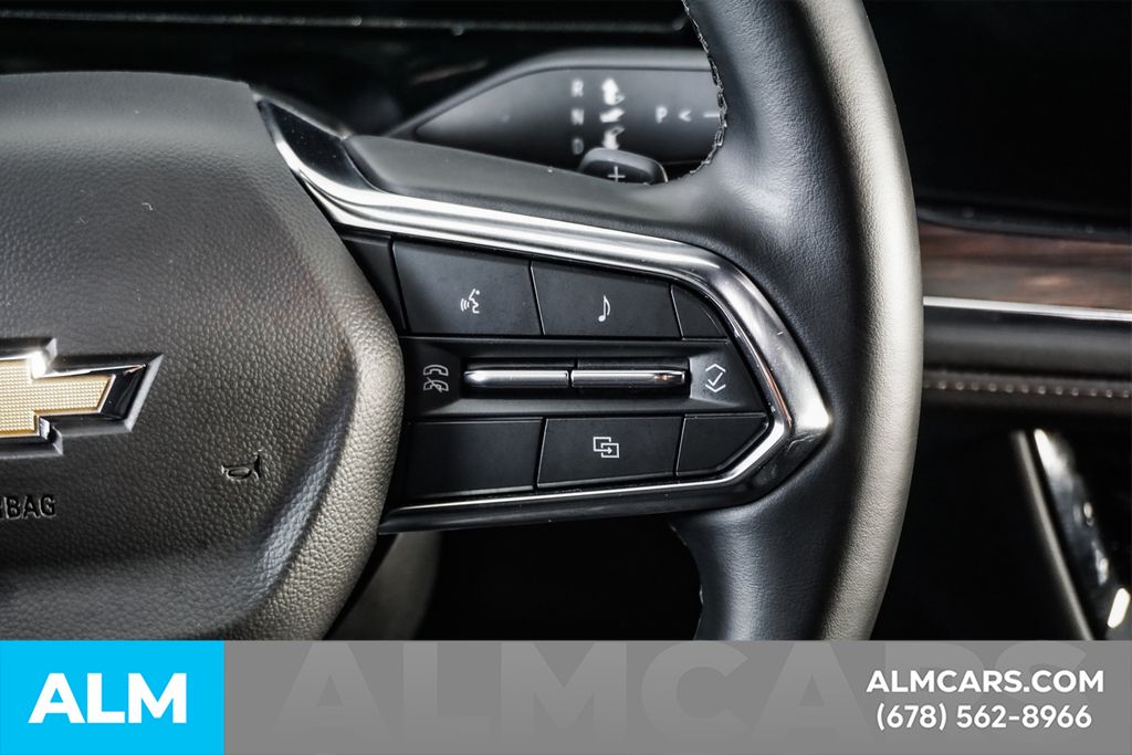 Used 2025 Black Chevrolet LT image 29