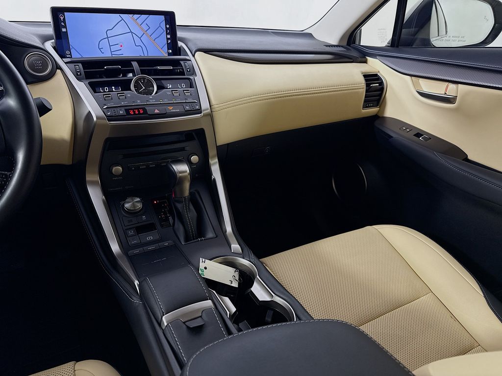 2021 Lexus NX 300 24